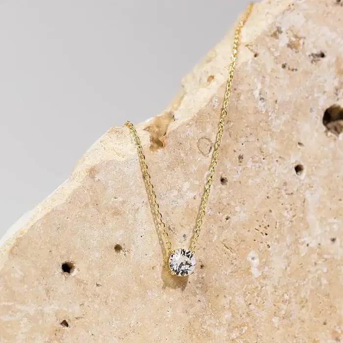 Collier pendentif solitaire en or 14 carats avec moissanite 4mm/5mm