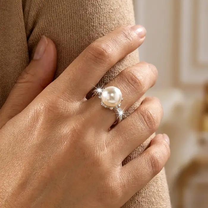Bague de cocktail élégante rétro en perles pour femme, accessoire de luxe tendance pour le quotidien, idéale pour les rendez-vous, les fêtes, les mariages, cadeau de bijoux pour femme occasions spéciales