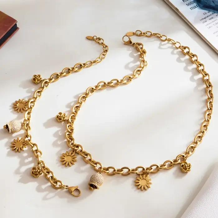 Bracelet de collier en acier inoxydable avec pendentif cloche en zircon brillant et colliers à breloques en forme de fleur pour femmes occasions spéciales