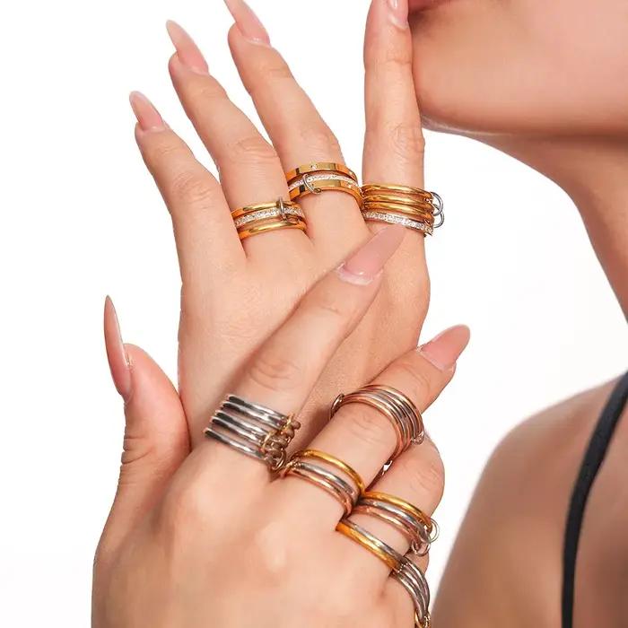 Bagues design cool, style punk pour femmes