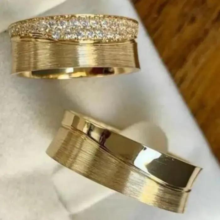 Ensemble de bagues en deux pièces couleur or exquis