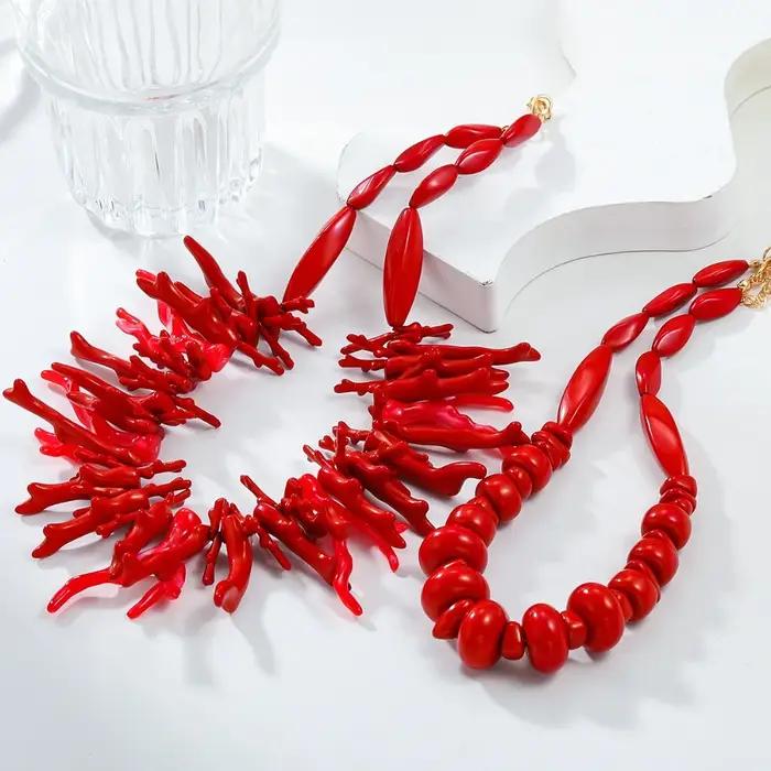 Collier ras du cou en corail rouge pour femmes