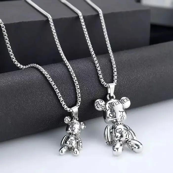Collier pendentif ours en peluche personnalisé avec lettre
