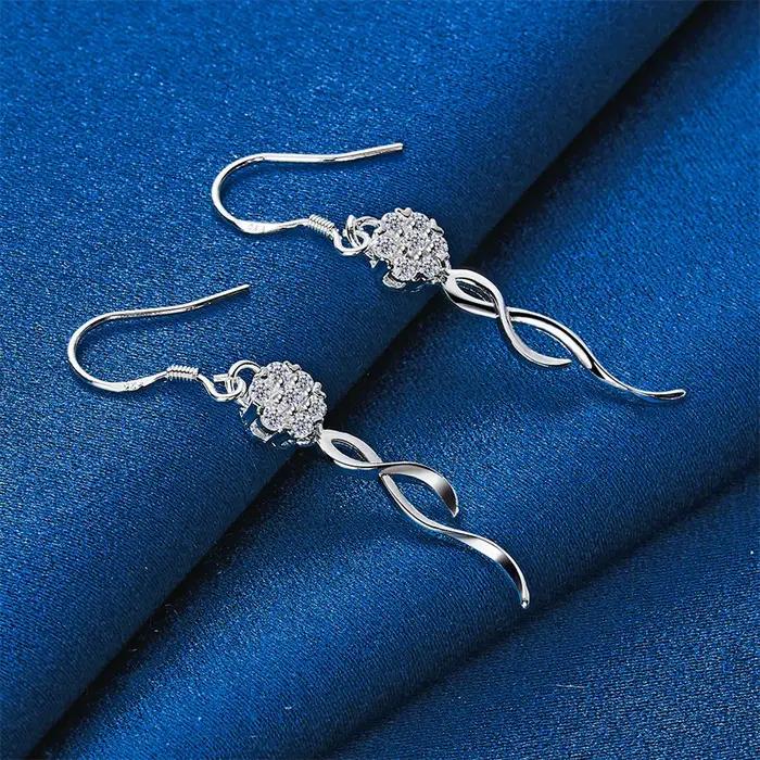 1 paire de boucles d'oreilles pendantes carrées en argent sterling 925