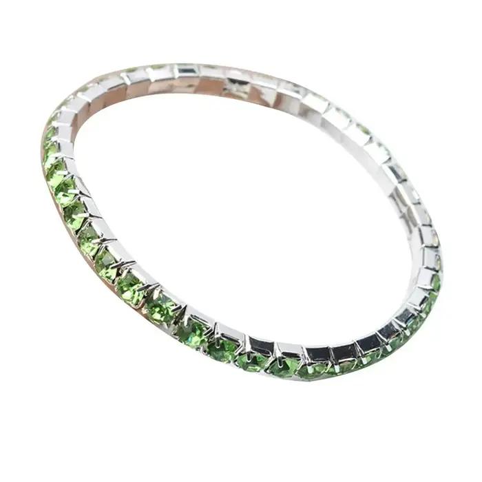 Bracelet en zircone cubique étincelant pour femmes décontracté et sportif pour occasions spéciales et quotidiennes