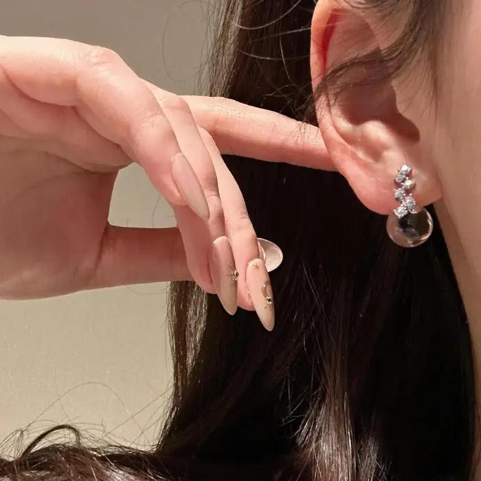 Boucles d'oreilles en perles rondes pour femmes, incrustation de perles, étoile en cristal, élégante
