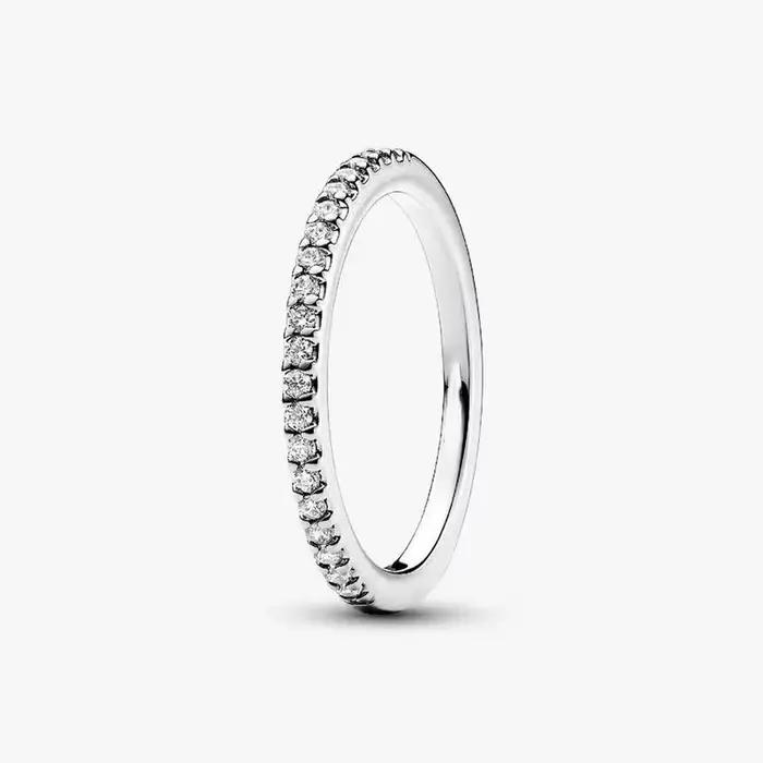 Bague en argent sterling 925 sertie de zirconium blanc en forme de papillon élégante pour femmes occasions spéciales soirées de gala réceptions mondaines