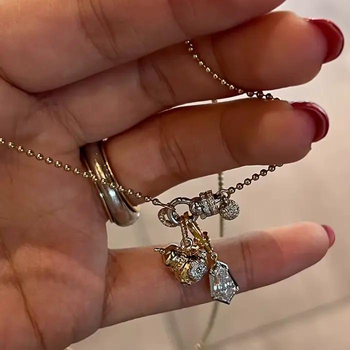 Collier multi-pendentif brillant à la mode pour femmes