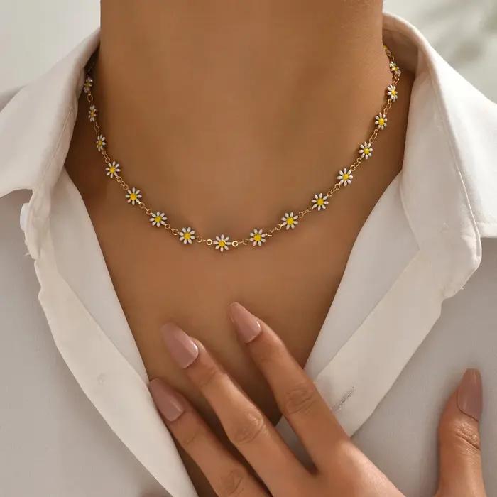 LUXUKISSKIDS nouveau élégant petite fleur breloques Collier romantique femme marguerite chaînes pend