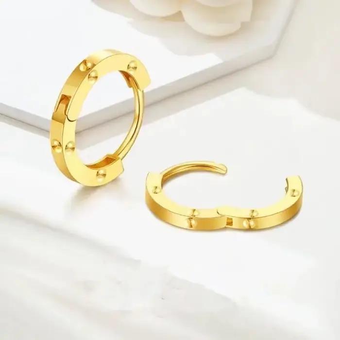 Boucle d'oreille Simple en or 18 carats pour femmes