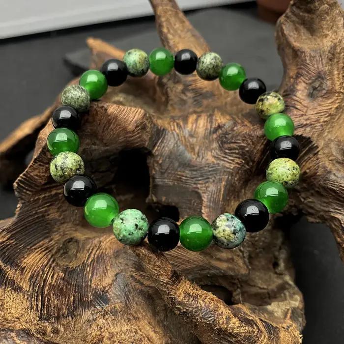 Bracelet de perles vertes à la mode de 8 mm en pierre naturelle fait à la main pour hommes et femmes occassions spéciales naturellement apaisant