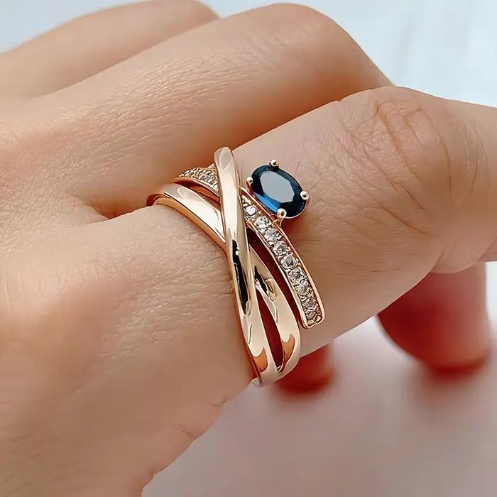 Bagues Croisées Inhabituelles en Or Rose 585 Serties de Zircon Naturel Bleu Brillant Élégantes pour Fêtes et Occasions Spéciales