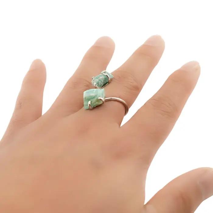 Bague en pierre brute d'amazonite pour femmes et filles, style bohème, double pierre, ajustable, cadeau parfait pour les occasions spéciales et les soirées