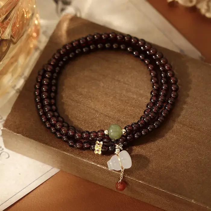 Bracelet Triple Empilé en Grenat Rouge Vin Haute Gamme Cadeau Luxe Femmes Occasions Spéciales