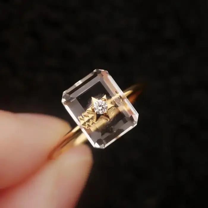 Bague en Argent Rectangulaire avec Ouverture Unique pour Femme