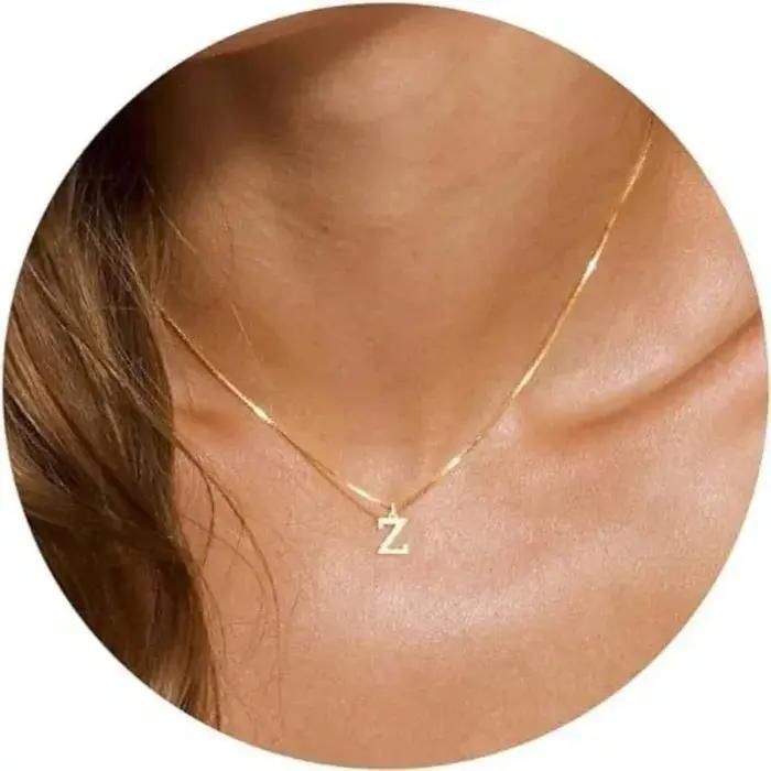Collier initial A-Z plaqué or 18 carats avec chaîne de maillons en acier inoxydable pour femmes occasions spéciales style mode personnalisé