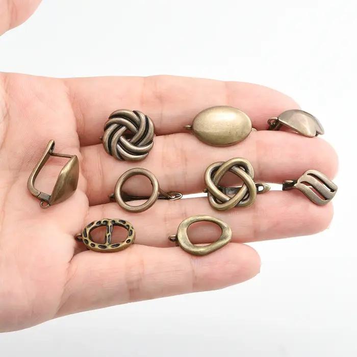 1 paire de boucles d'oreilles en Bronze Antique