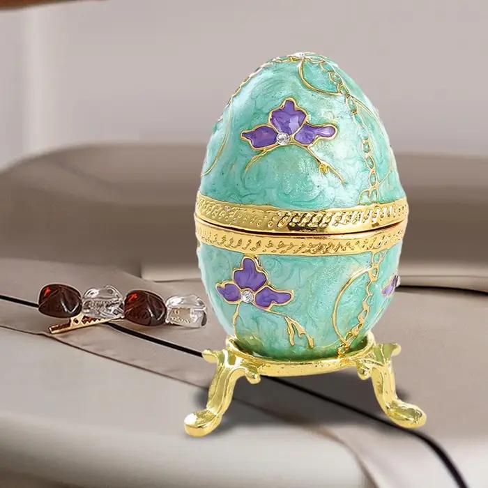 Boîte à bijoux émaillée