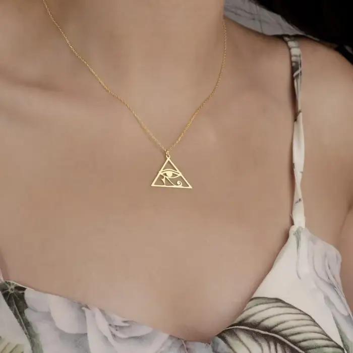 Collier pendentif œil d'horus de l'egypte ancienne en acier inoxydable