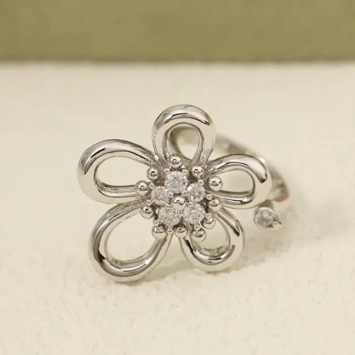 Bague Fleur en Zircon pour Femme