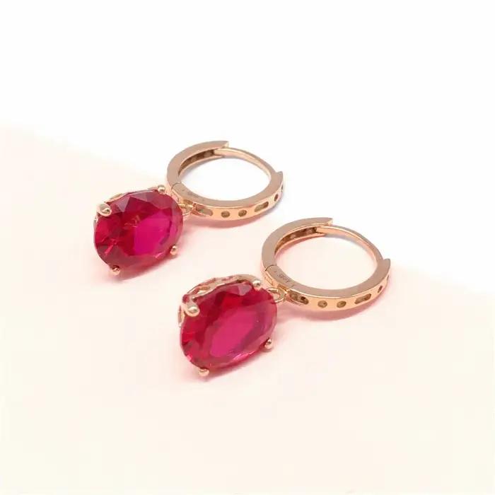 Boucles d oreilles en plaqué or rose 14k avec zirconium rouge pour femmes occasions spéciales élégantes et glamour