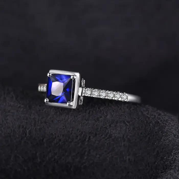 Bague carrée en argent Sterling 925 avec saphir bleu pour femmes