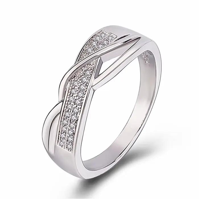 Bague de fiançailles en or jaune 18 carats
