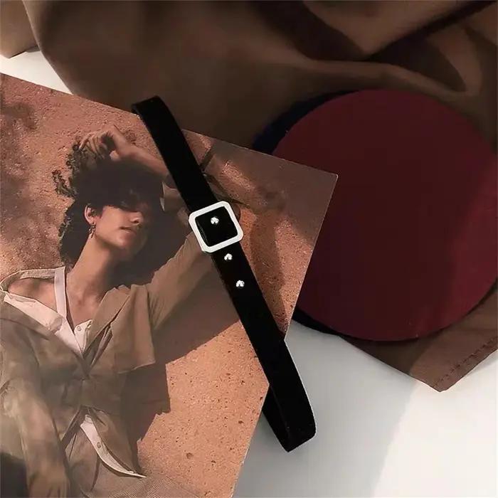 Collier chaîne de clavicule en cuir noir fin ras du cou gothique sensuel pour femmes soirées événements spéciaux