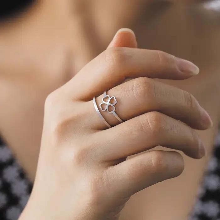 Lucktune-Bague de trèfle à quatre feuilles porte-bonheur pour femme en acier inoxydable Bague réglable multicouche couple Mariage Kpop Bijoux en gros