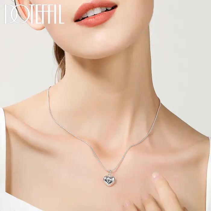 Collier avec Pendentif Petit Cœur en Argent pour Femme