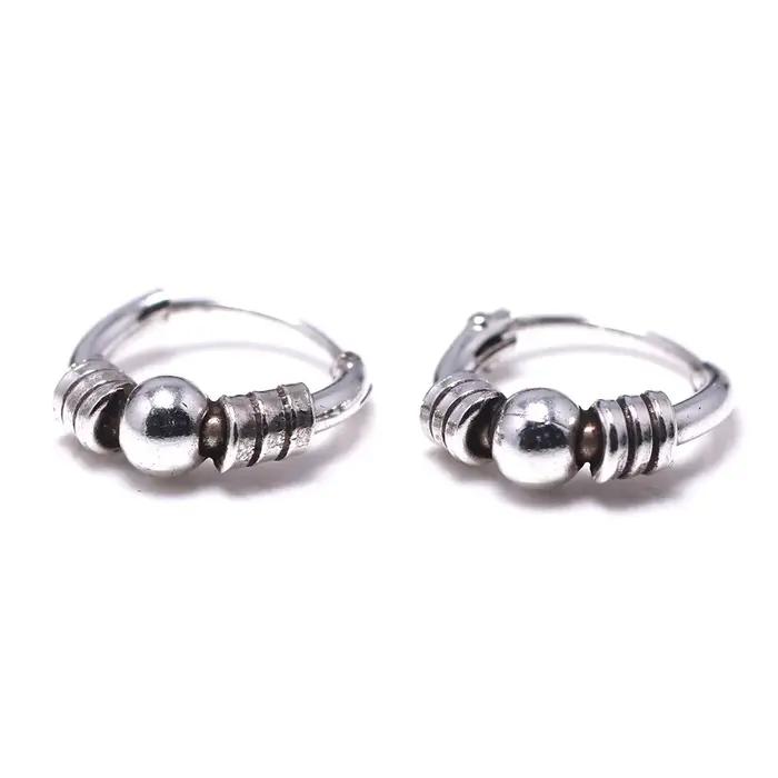 Boucles d'oreilles en argent Sterling 925 élégantes avec perles pour femmes pour toutes les occasions spéciales