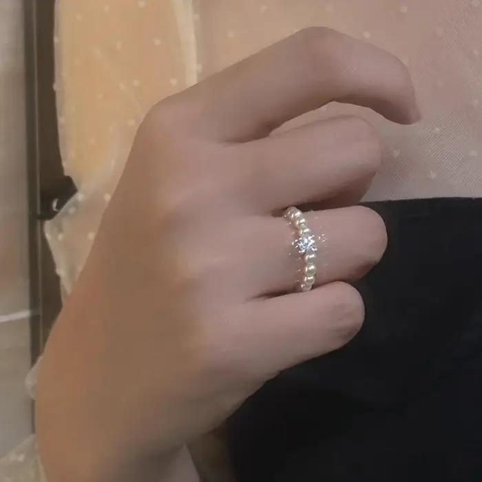 Minar – bague de cocktail élastique en perles d'eau douce blanches et grises de luxe, avec cubes de