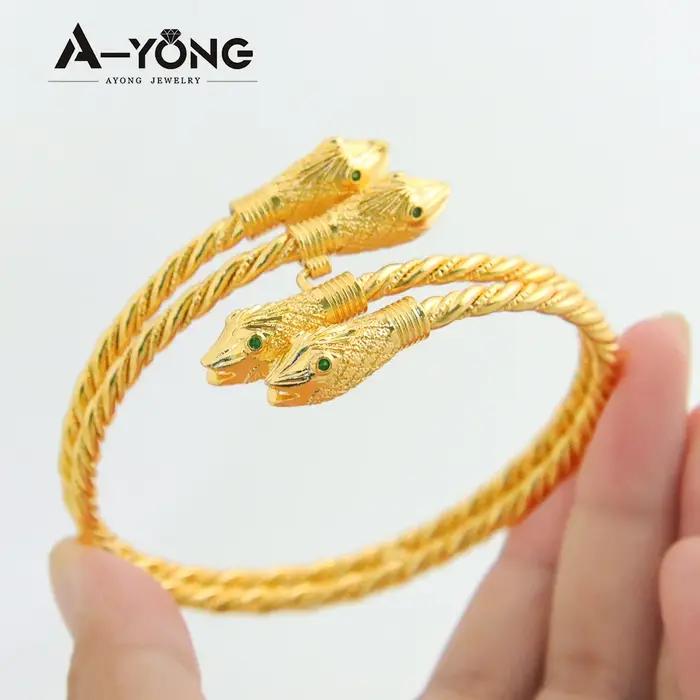 Bracelet torsadé serpent mode arabe plaqué or 21 carats