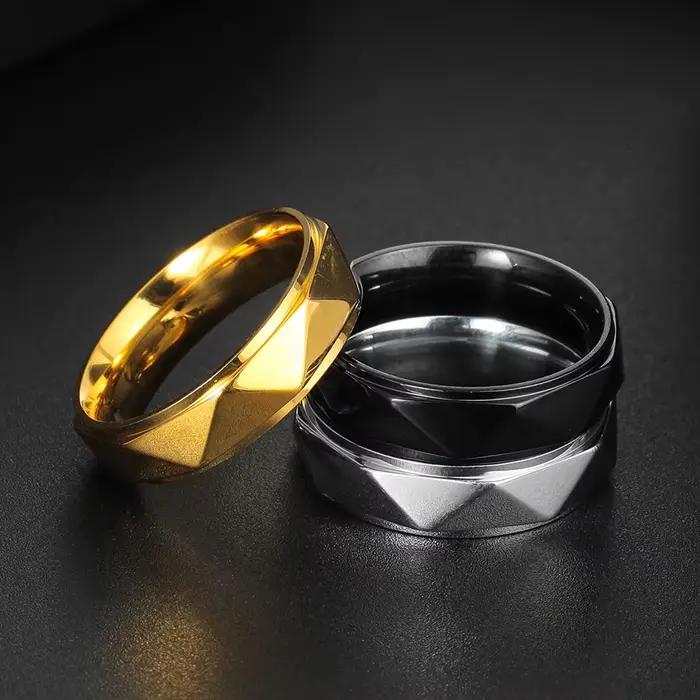 Bague de mariage géométrique à facettes de 8mm de large
