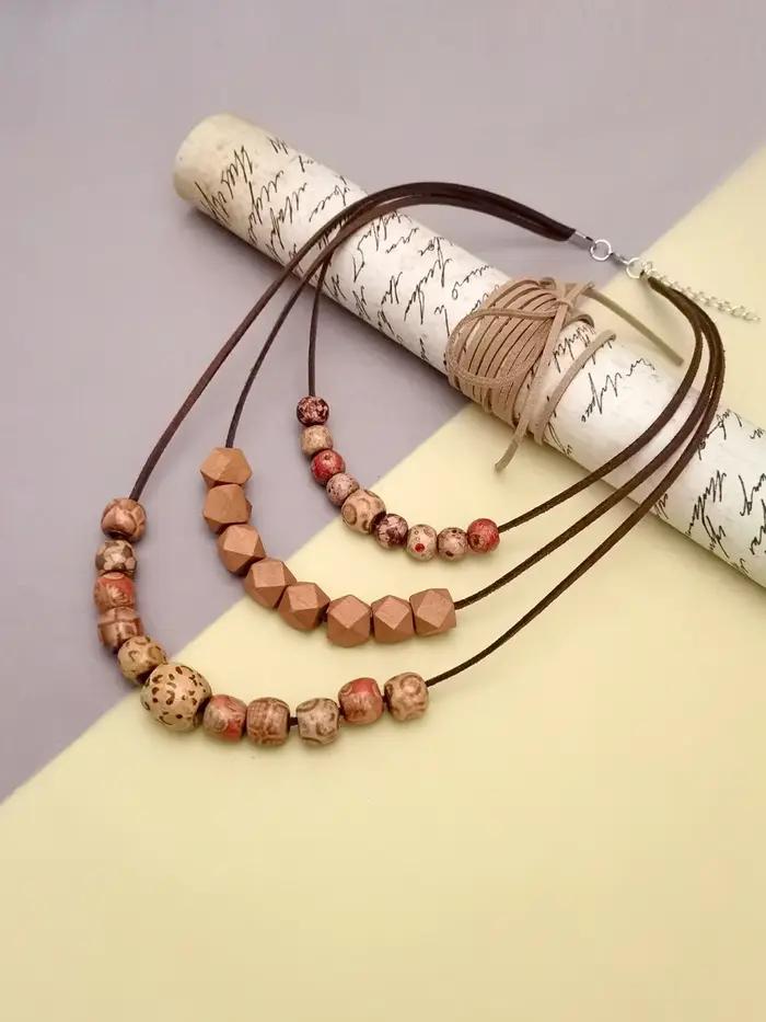 Collier de perles en bois naturel multicouche pour femmes