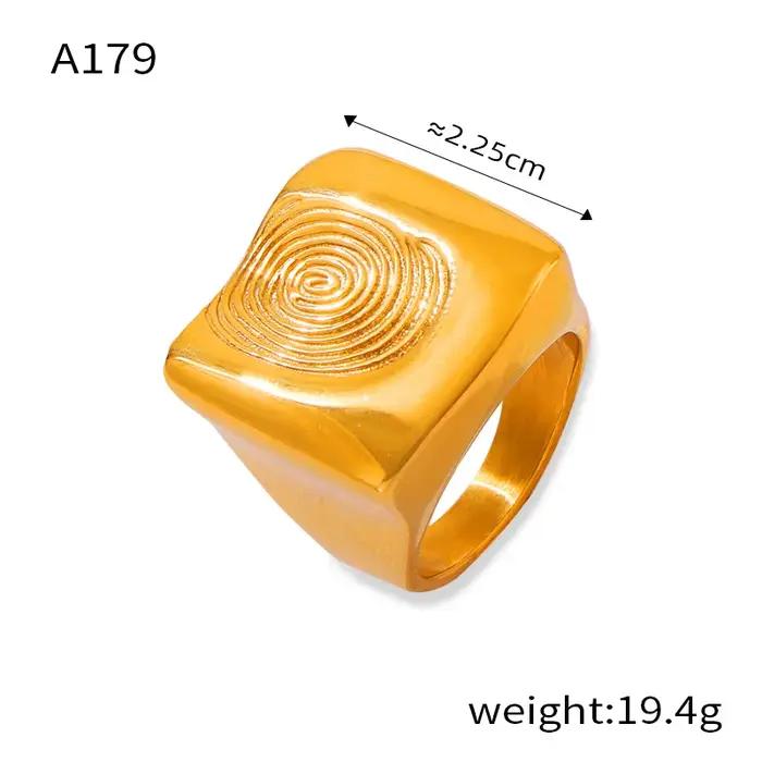 Bague rétro tendance en acier inoxydable pour femmes