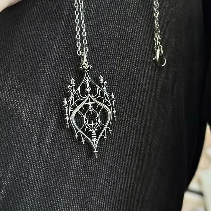 Collier Y2K Punk Château Ancien Accessoires Gothiques Pagan Alternatifs Château Creux Rétro Occasions Spéciales Pour Hommes Et Femmes