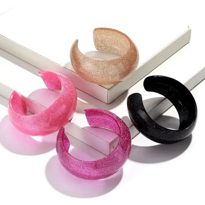Bracelet à manchette large en acrylique à paillettes colorées pour femmes, rétro, rond en résine, ouvert, à la mode, empilable, bijoux cadeaux