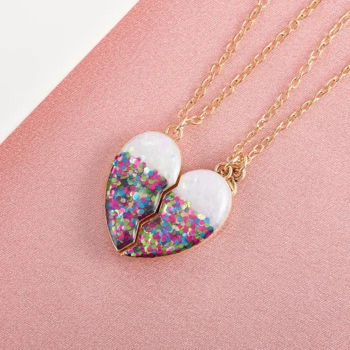 Colliers en forme de cœur avec sequins pour femmes amies occasions spéciales à offrir anniversaires fantaisie moderne
