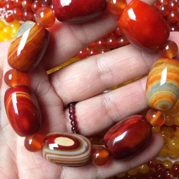 Bracelet élastique à rayures ovales perlées rouge fait main pour hommes et femmes occasions quotidiennes et spéciales