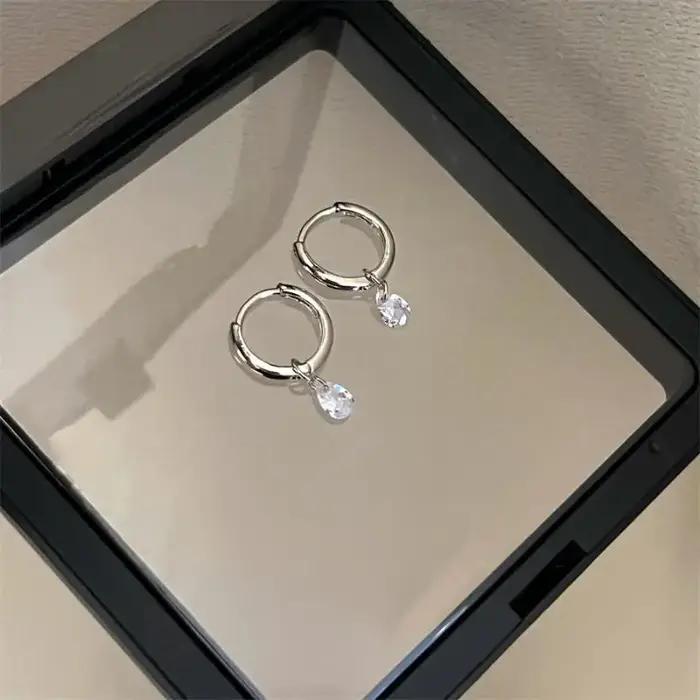Boucles d'oreilles en forme de goutte de rosée pour femmes, pendentifs élégants, minimalistes, mode,