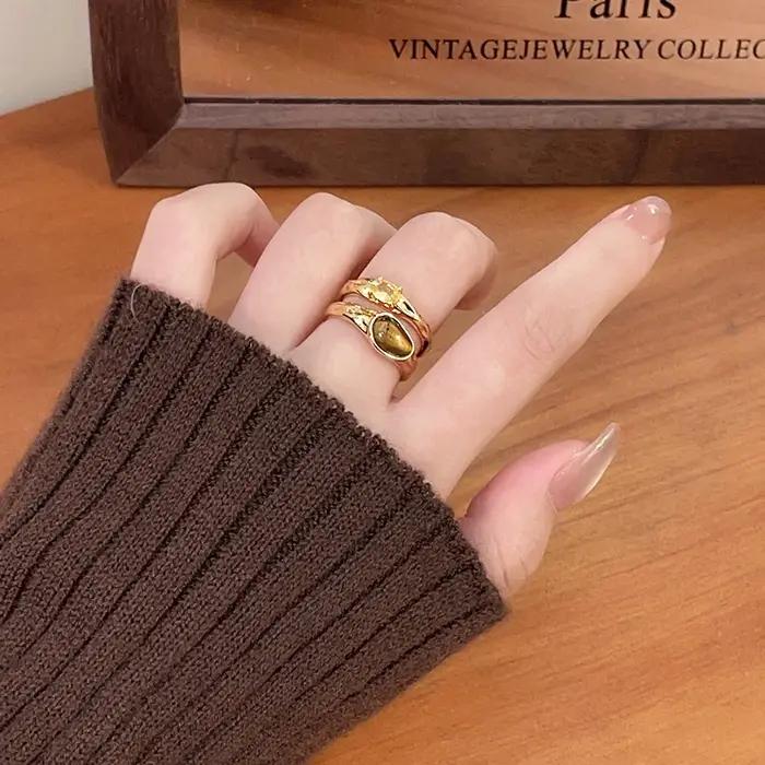 Bague ouverte en pierre d'oeil de tigre plaquée or 18 carats pour femmes style rétro luxe accessoires de bijoux tendance occasions spéciales parties soirée
