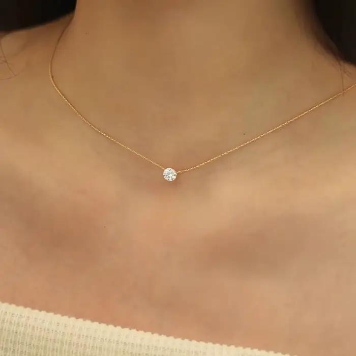Collier rond en acier inoxydable plaqué or pour femmes
