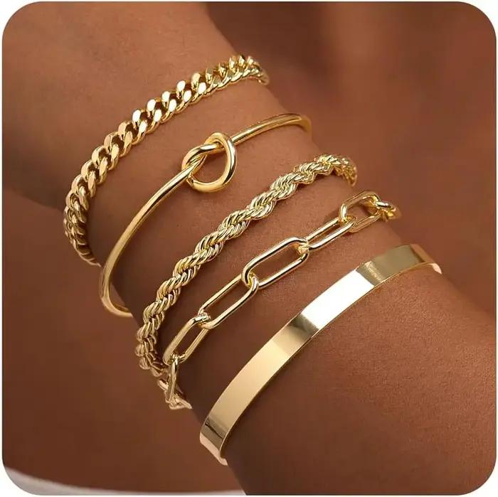 Bracelets en or pour femmes