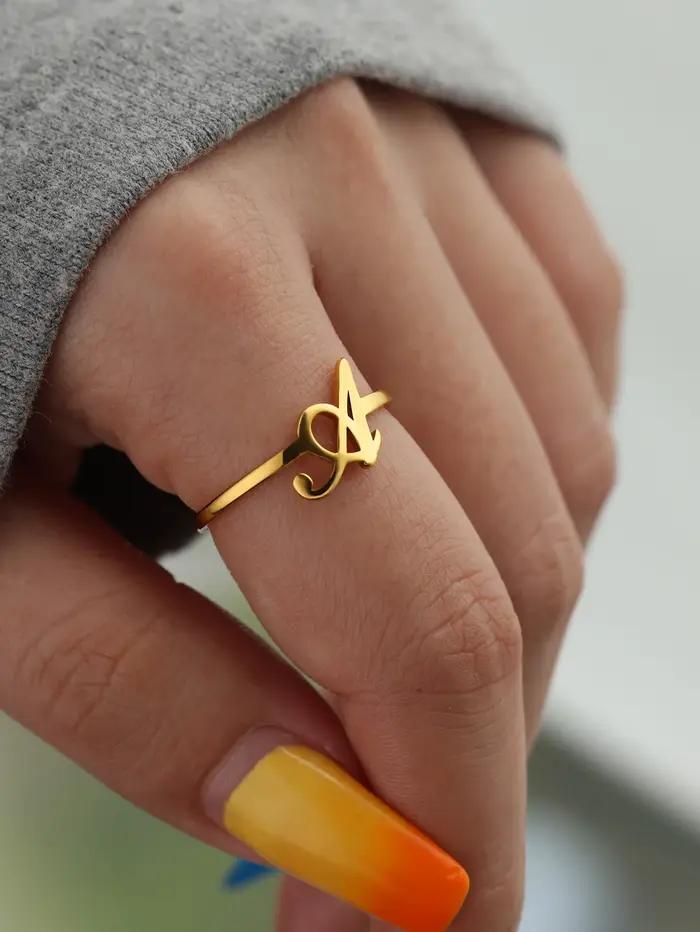 Bague initiale personnalisable en acier inoxydable plaqué or 18 carats pour femme, lettres anglaises, cadeau d'anniversaire, alliance de mariage, bijou bohème chic