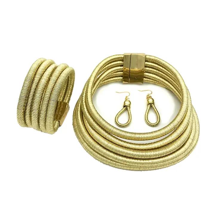 Ensemble de bijoux africains mode collier ras du cou bracelet magnétique bouton pour femmes occasions spéciales