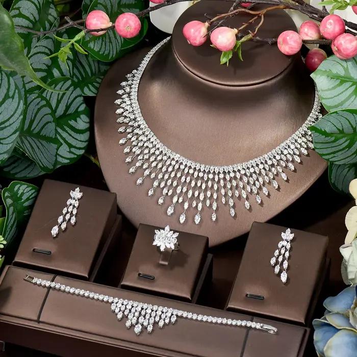 HIBRIDE Top Blanc Cubique contre-indiqué Conia Patients Brcorporelle Gland Collier Bijoux Ensembles Pour Robe De Soirée De Mariage Accessoires N-1503