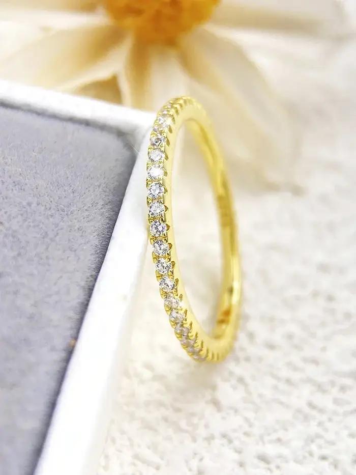 Bague en argent sterling 925 sertie de zircon blanc élégante pour femmes occasions formelles et quotidiennes alliance mariage bijoux personnalisés
