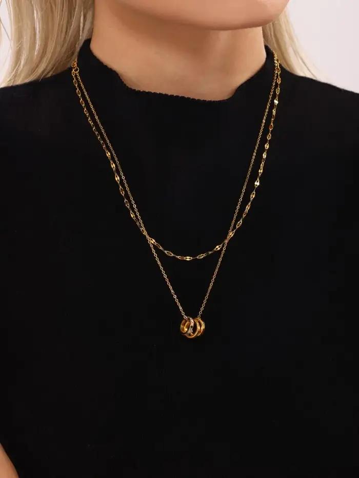 Pendentif Triple Rond en Acier Inoxydable Plaqué Or 18k pour Femme
