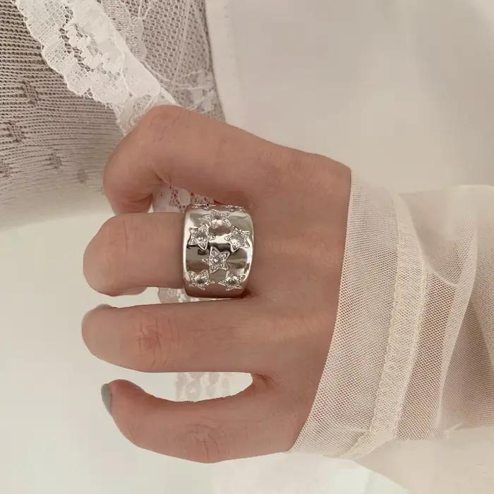 Bague ajustable en zircon couleur argent, motif ciel étoilé ajouré, bords larges, pour femme, bijoux de mode, accessoires minimalistes